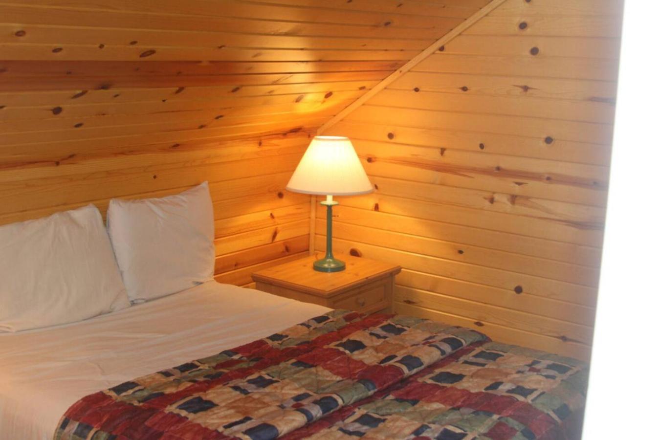 Bayview Resort Sunset Lookout Cabin 6 Saint Germain Exterior foto